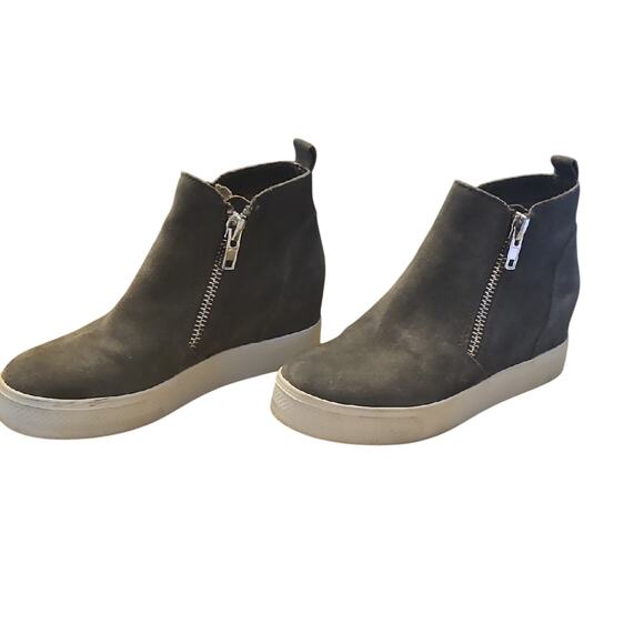 Steve Madden Gray Sneakers with Side Zipper - Picture 2 of 7